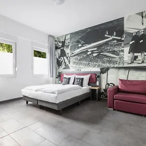 3* Hotel Smarty Airport - Kontaktloser Self Check-in